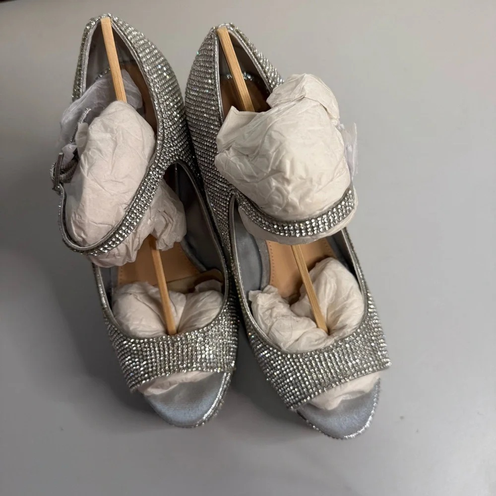 Steve Madden Macie Rhinestones Wedge Heels - Picture 6 of 8